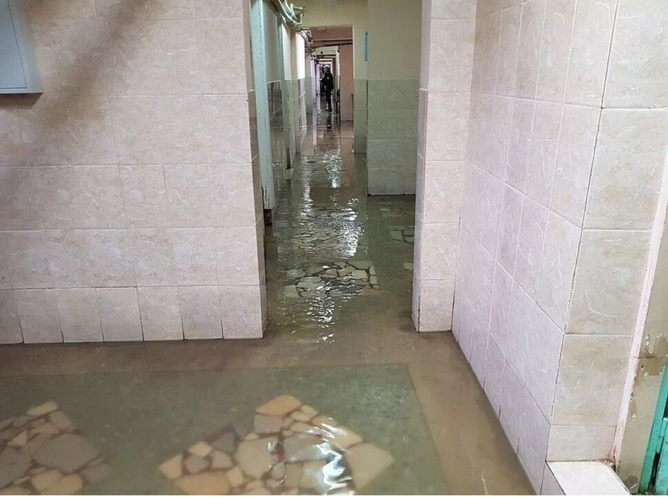 Затопленная больница