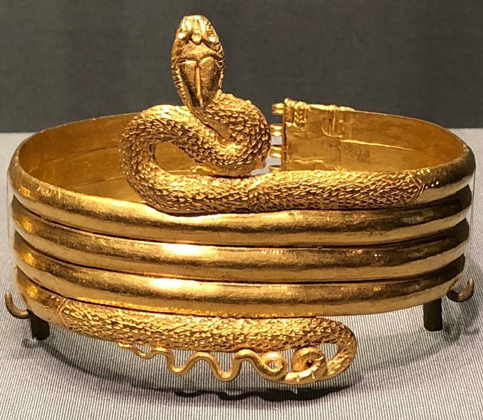 Золотой змей, магический инструмент, золотой пояс