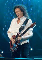 Гитарист Queen поучаствовал в записи альбома Леди Гаги Гитарист Queen поучаствовал в записи альбома Леди Гаги