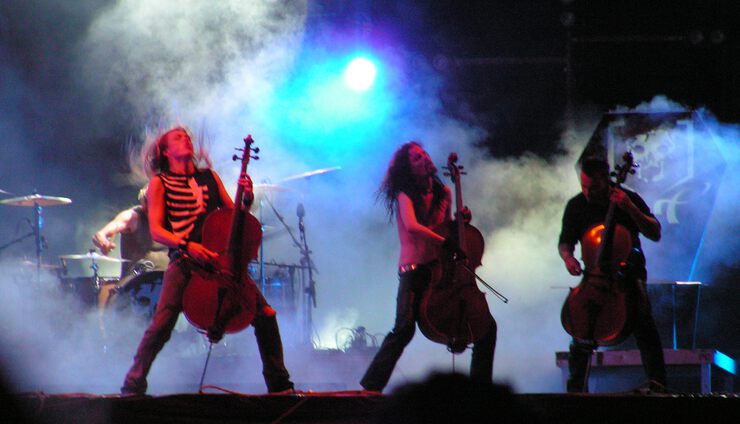 Беспорядки на концерте Metallica Беспорядки на концерте Metallica