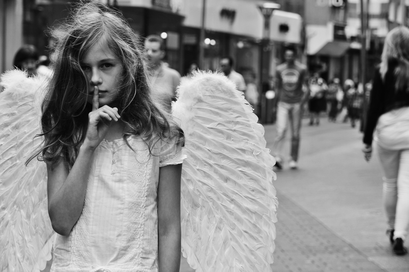 Ангел среди людей