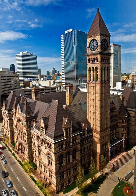 Картинки про Все сидят в Канаде по домам, апартаментам и виллам