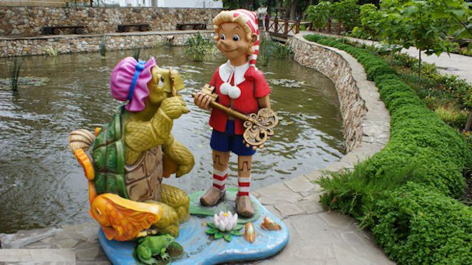 Фото Пиноккио и Буратино