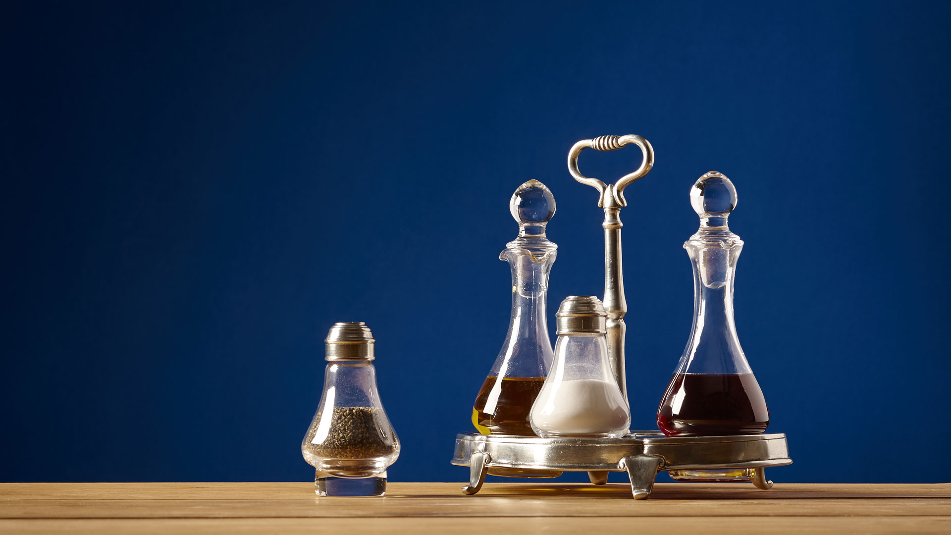 к чему рассыпать сахар. примета рассыпать сахар на стол. сон соль сахар. сон соль сахар. соль во сне.