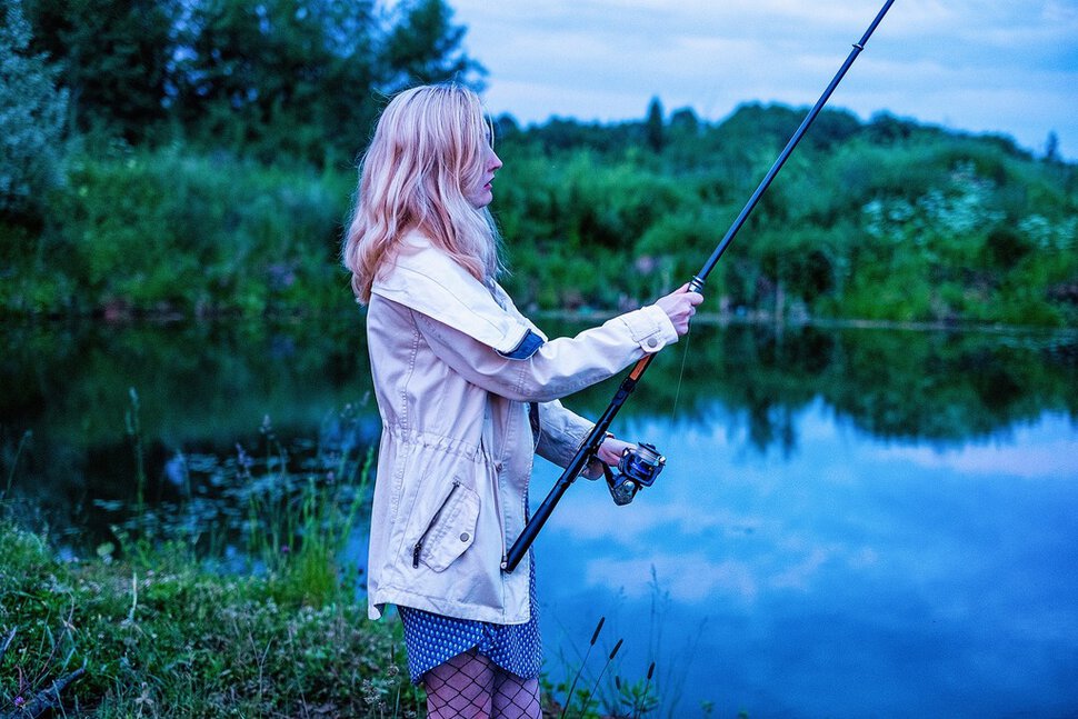 Рыбалка с девушкой