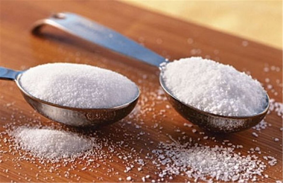 Сделай приворот смешав соль и сахар
