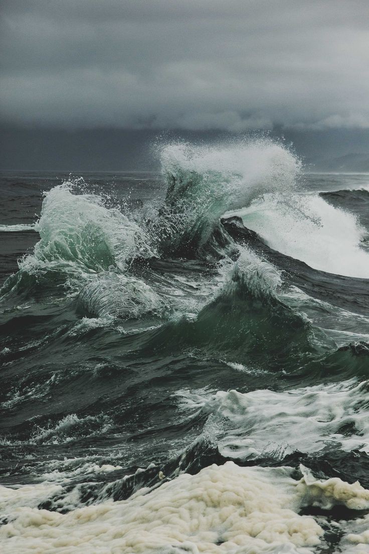 море шторм фото красивые