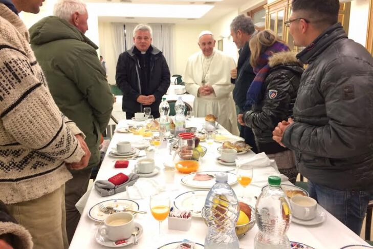 Завтрак с Папой Римским