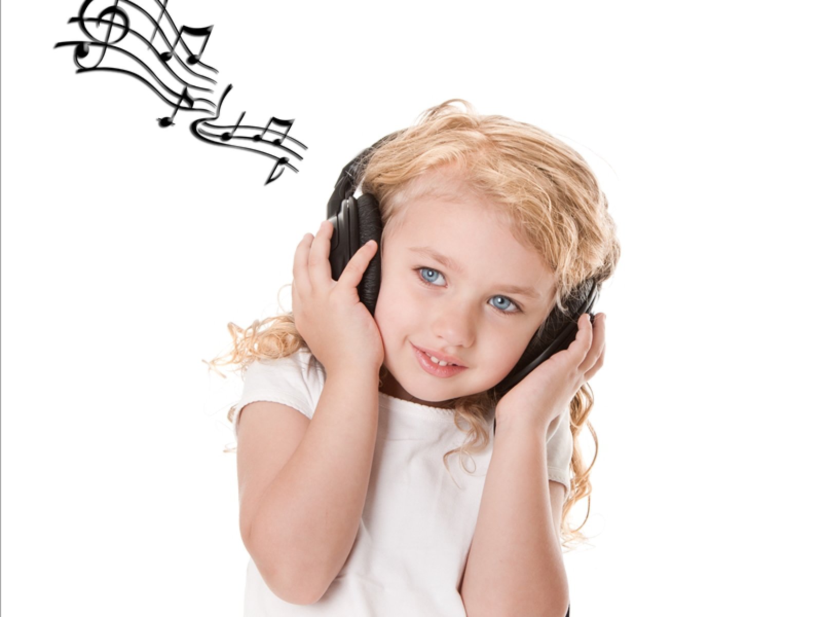 Слышать музыки ю. Музыкальный слух. Музыкальный слух ребенка. Дети с нарушением слуха.. Слушание музыки дети.