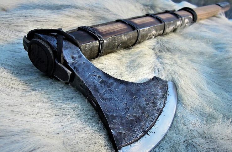 Викинги использовали топоры вместо мечей