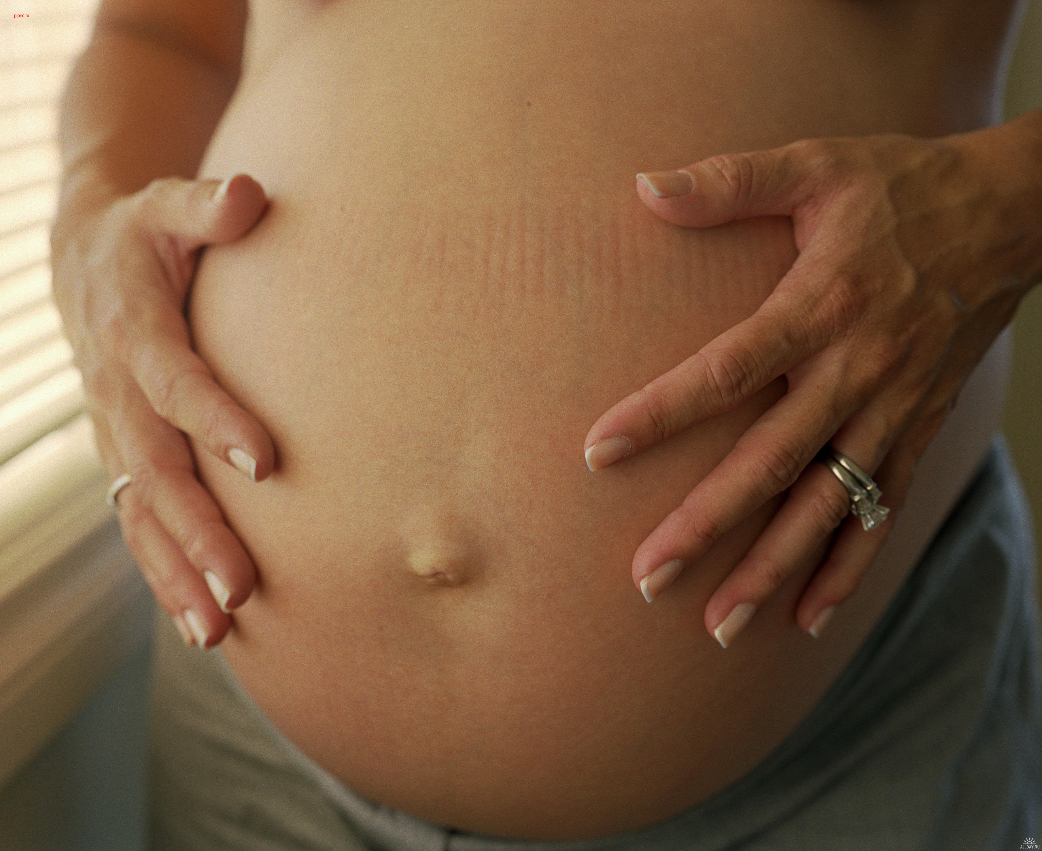 На что похоже шевеление при беременности. Шевеление малыша в животе.