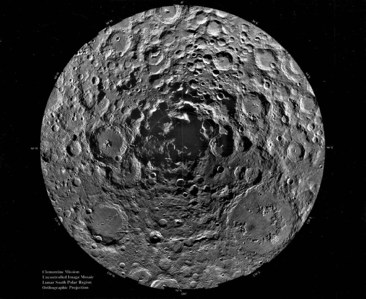 Полюса Луны фото