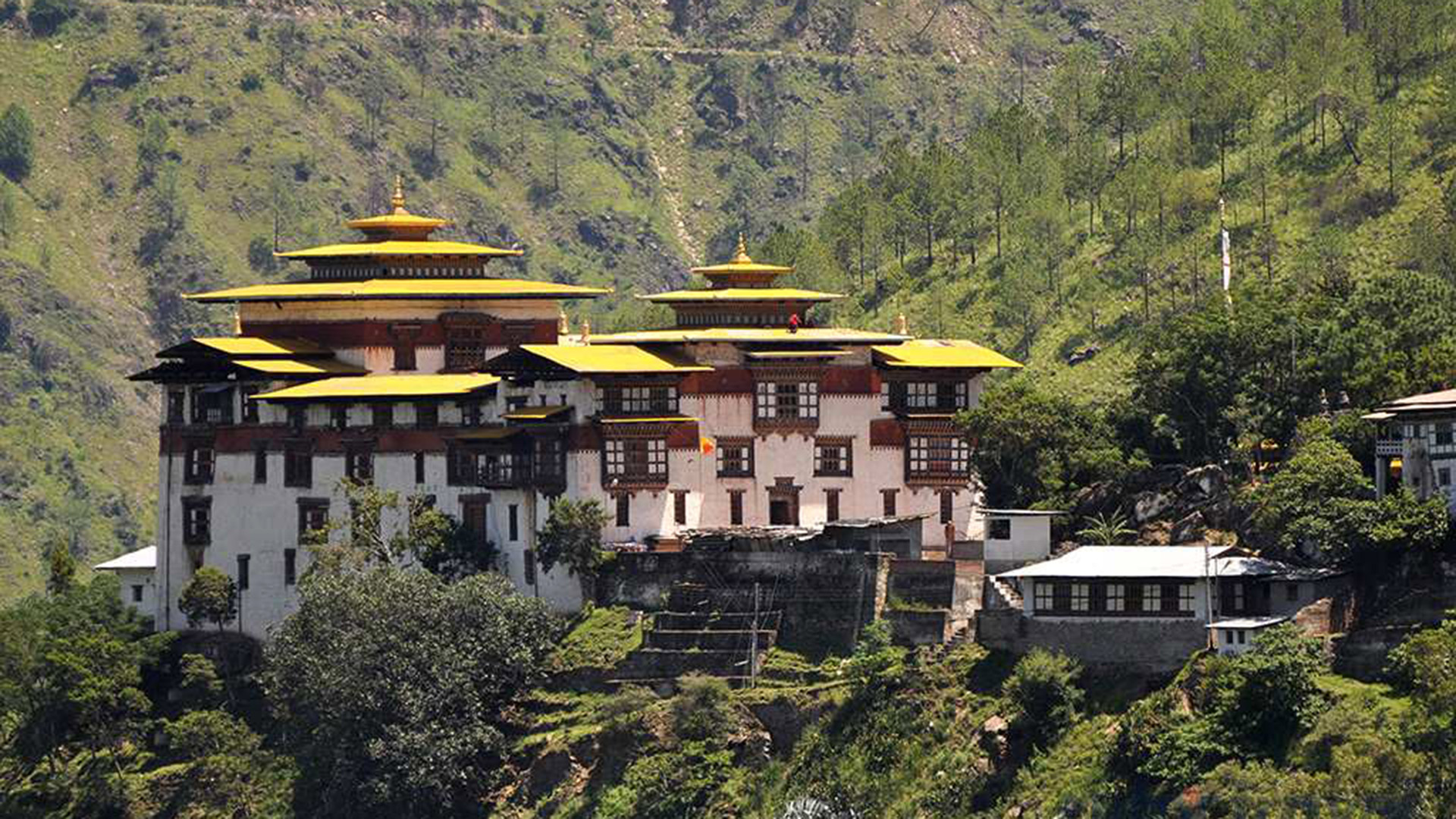 Бутан виды. Вангди-дзонг. Вангди-дзонг бутан. Бутан• крепость-монастырь Ташичо-дзонг. Монастырь Пунакха-дзонг.