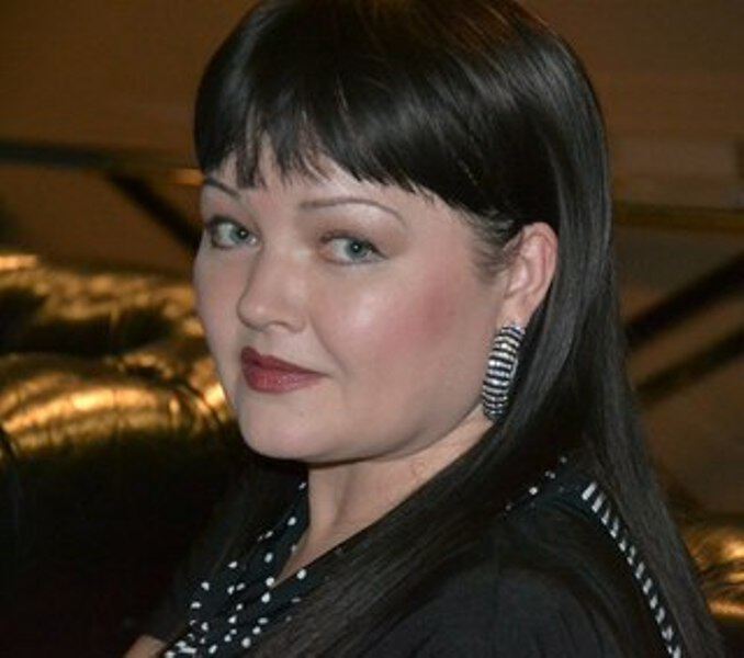 Светлана Алмазова