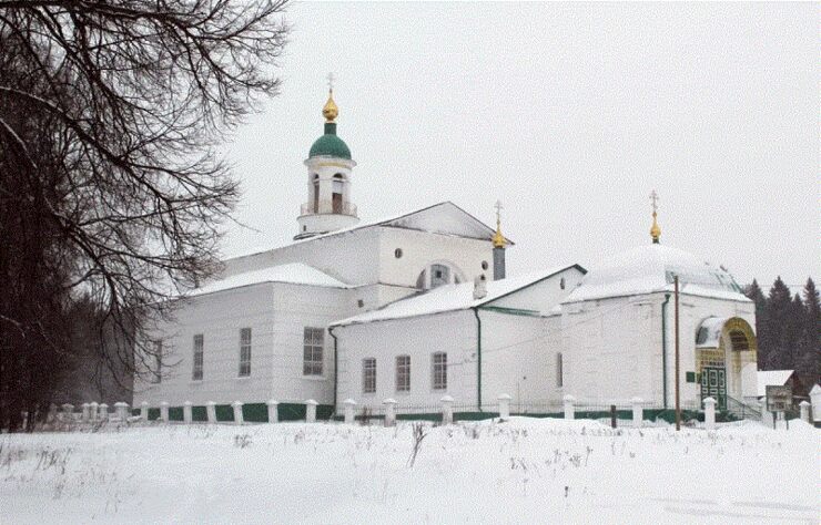 Снегирёво. Крестовоздвиженский храм