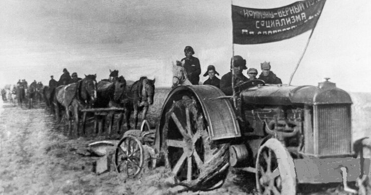 Так в коммуне дружно трудились