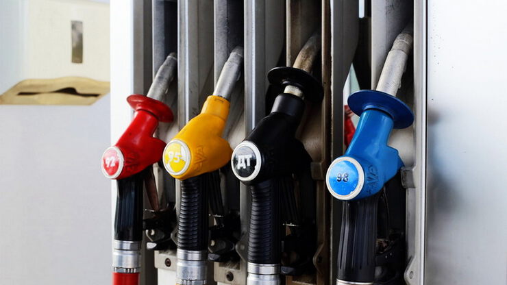 Розничная цена на бензин будет расти