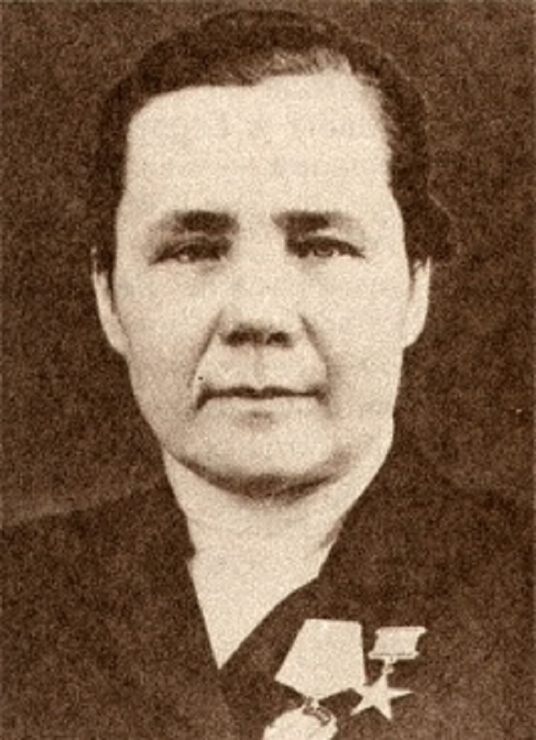 Антонина Ястребова