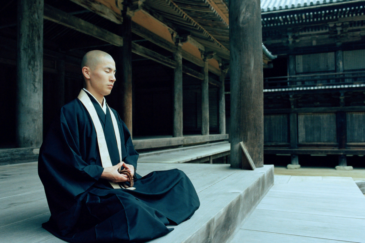 Дзен новости сегодня хз. Сатори дзен буддизм. Риндзай дзэн буддизм. Судзуки дзадзен. Дзадзен медитация монах.